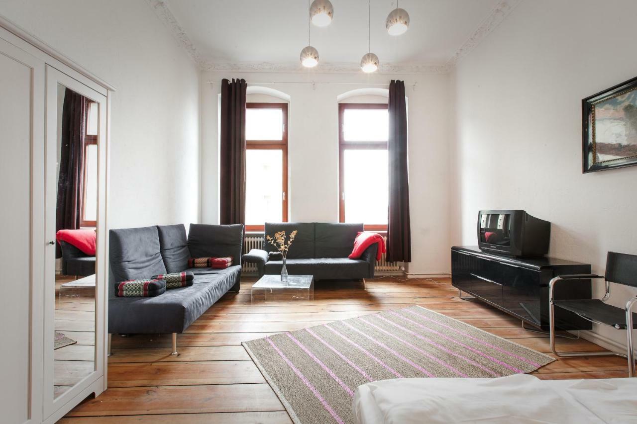 3 Bedroom Apartment Berlin Eksteriør bilde
